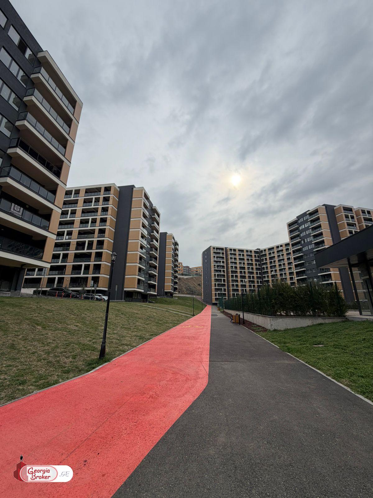 იყიდება ახალი გარემონტებული 2 ოთახიანი ბინა